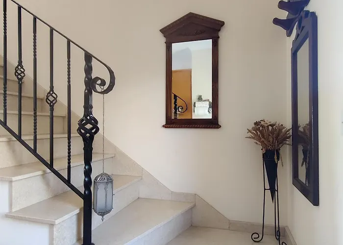 Prázdninový dům Quiet House Near The *